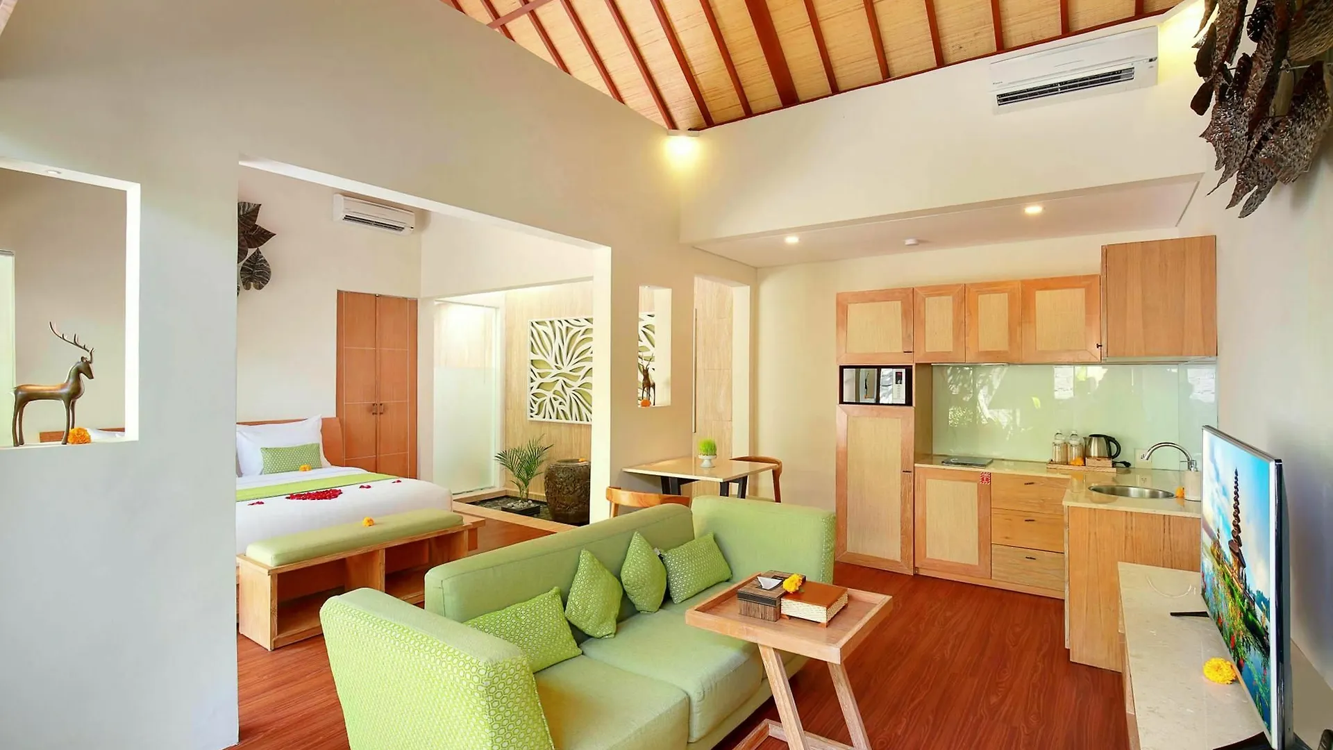 Ini Vie Villa Legian By Ini Vie Hospitality  Legian (Bali)